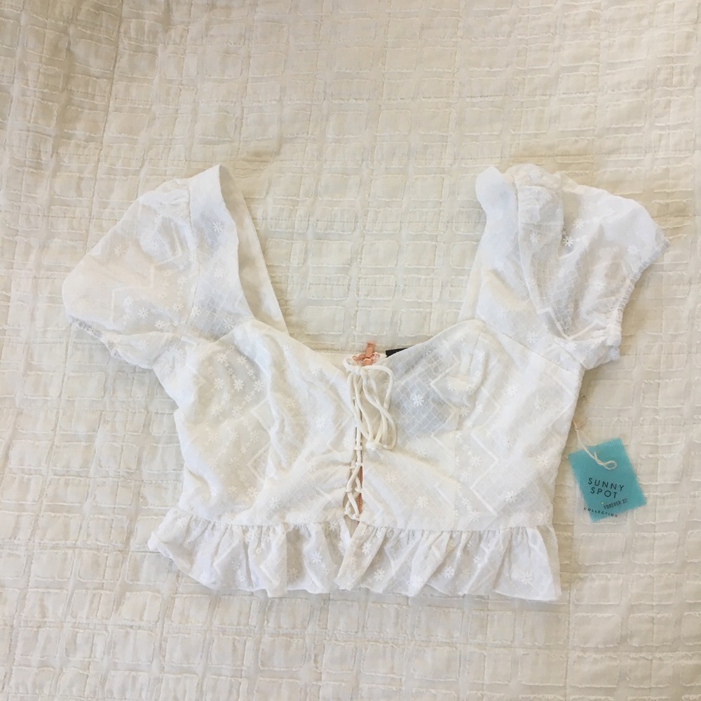 Brand New With Tags Forever 21 White Eyelet Crop